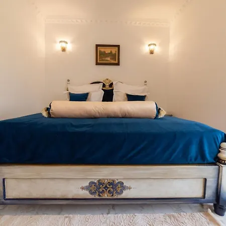 Boutique 4*